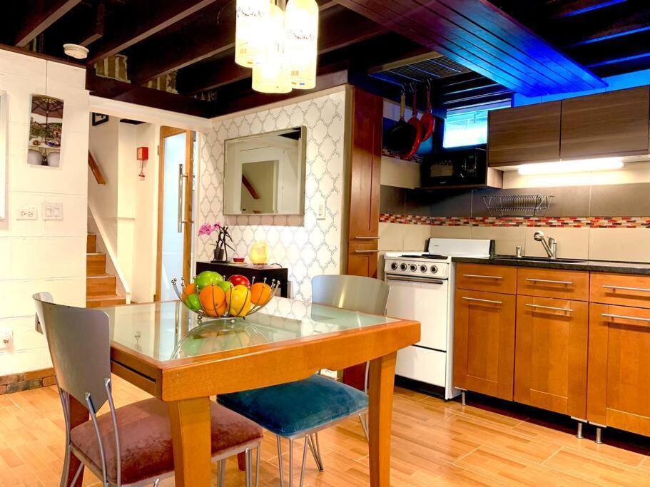 Live In This Iconic East Side Lower Level Unit โพรวิเดนซ์ ภายนอก รูปภาพ